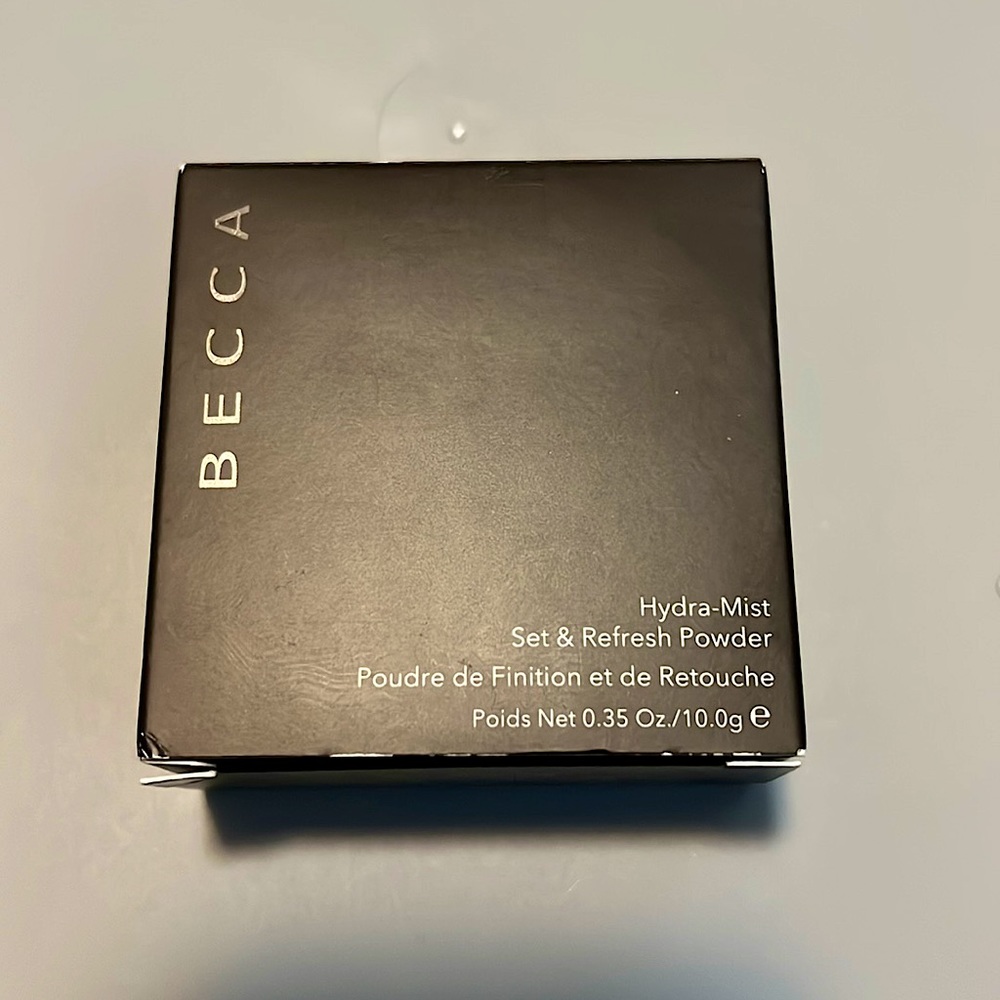 Becca hydra mist set and refresh powder